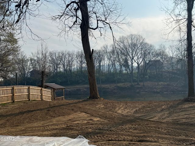 1485 River Chase Way, Newport, TN 37821