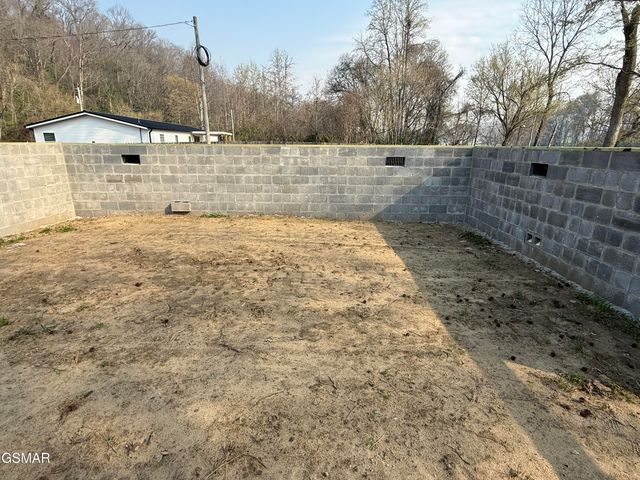 1485 River Chase Way, Newport, TN 37821