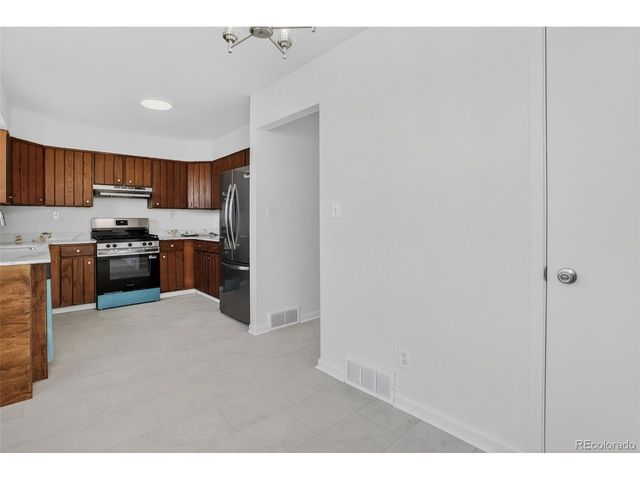 1991 Gilmore St, Watkins, CO 80137