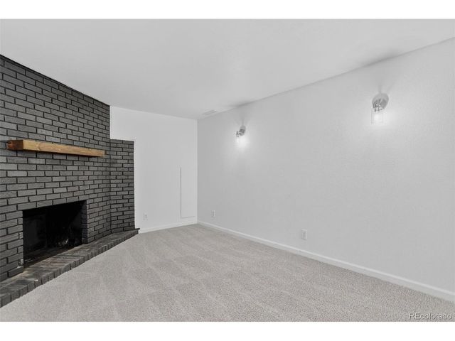 1991 Gilmore St, Watkins, CO 80137