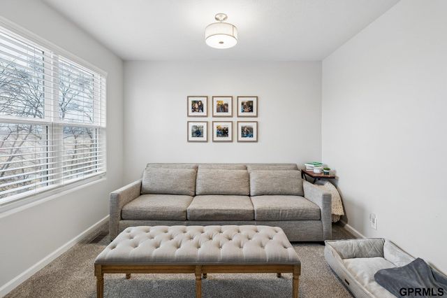 8630 N 177 Street, Bennington, NE 68007