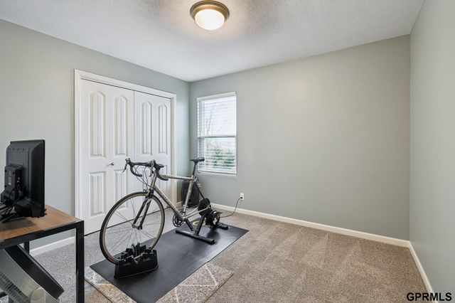 8630 N 177 Street, Bennington, NE 68007