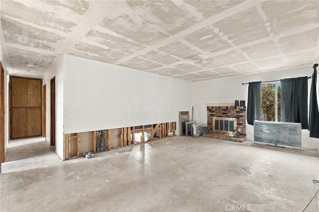 17710 Malaga Drive, Fontana, CA 92336
