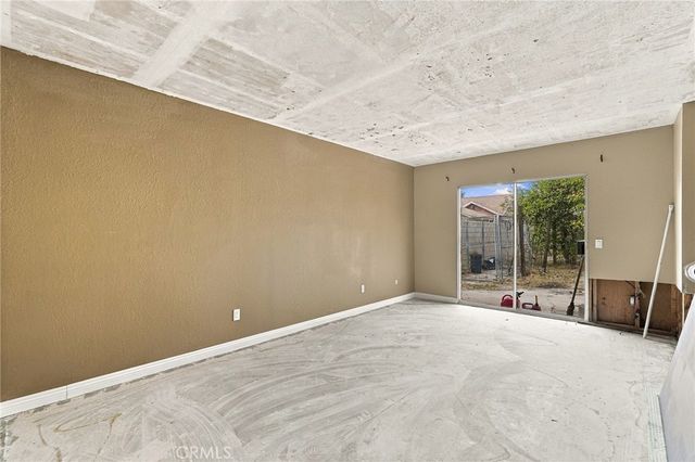 17710 Malaga Drive, Fontana, CA 92336
