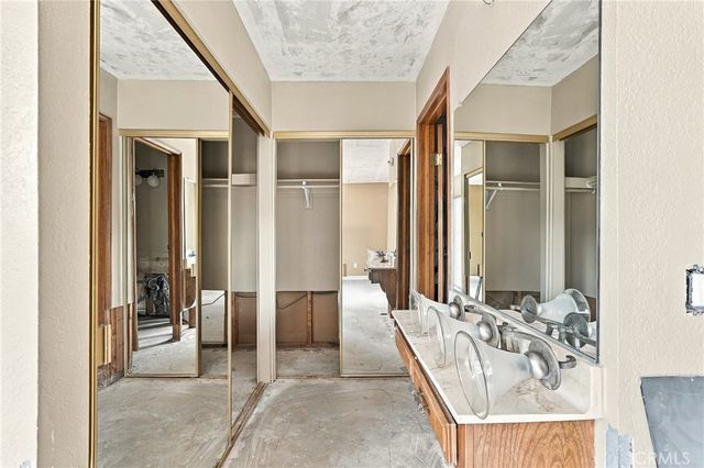 17710 Malaga Drive, Fontana, CA 92336