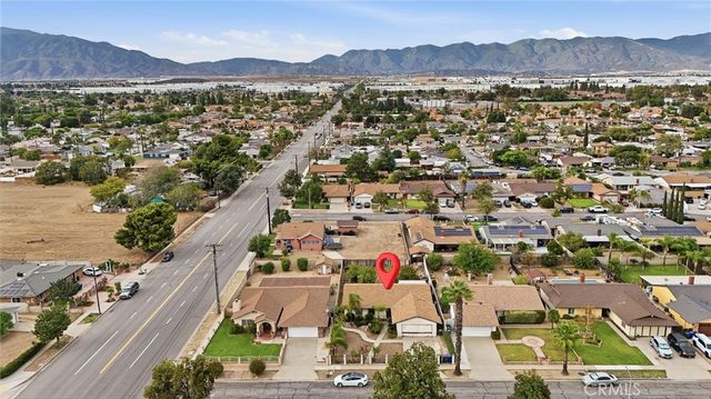 17710 Malaga Drive, Fontana, CA 92336