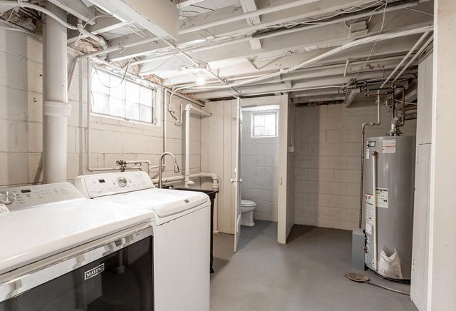 2750 N 61st STREET, Milwaukee, WI 53210