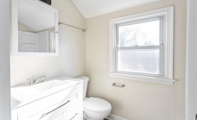 2750 N 61st STREET, Milwaukee, WI 53210