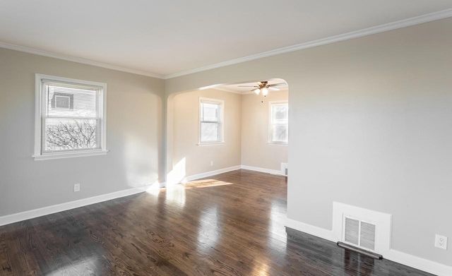 2750 N 61st STREET, Milwaukee, WI 53210