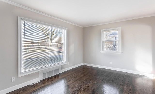 2750 N 61st STREET, Milwaukee, WI 53210