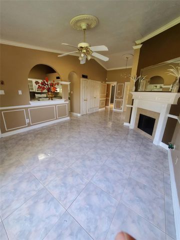 10102 Sands Trail Ct Circle, Houston, TX 77064