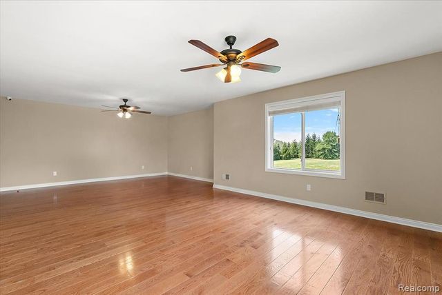 62650 Mound Road, Washington, MI 48094