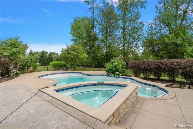 62650 Mound Road, Washington, MI 48094