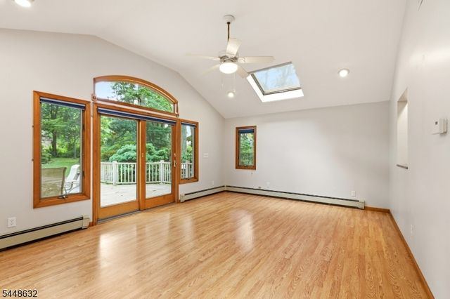51 Union County Pkwy, Clark Twp., NJ 07066