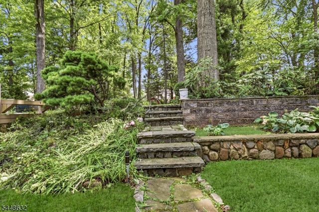 51 Union County Pkwy, Clark Twp., NJ 07066