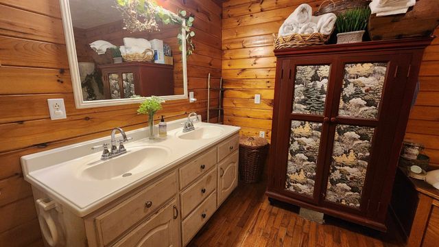 340 Christian Community Rd, Livingston, TN 38570