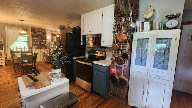 340 Christian Community Rd, Livingston, TN 38570