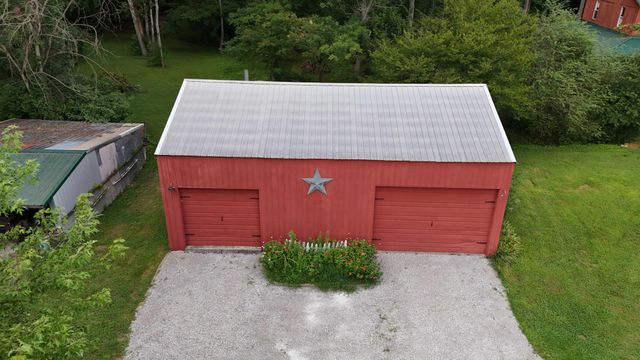 340 Christian Community Rd, Livingston, TN 38570