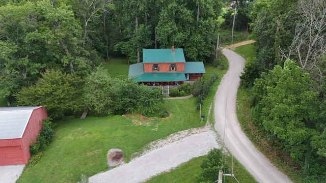 340 Christian Community Rd, Livingston, TN 38570