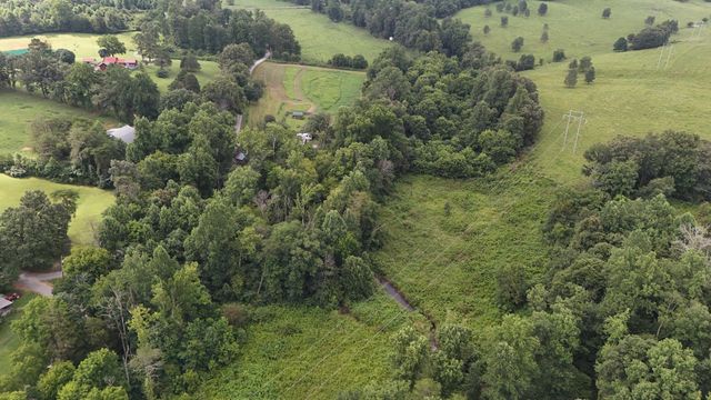 340 Christian Community Rd, Livingston, TN 38570