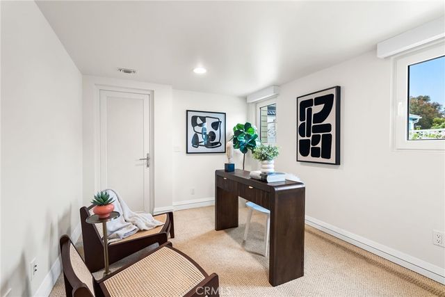 1554 E Oceanfront, Newport Beach, CA 92661