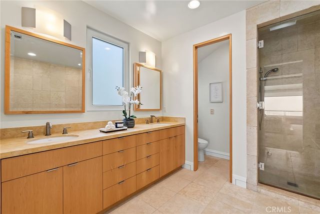 1554 E Oceanfront, Newport Beach, CA 92661