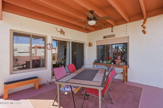 901 W Paseo Del Cilantro, Green Valley, AZ 85614