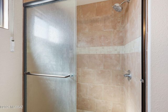 901 W Paseo Del Cilantro, Green Valley, AZ 85614