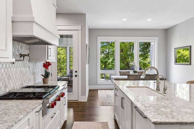 736 Woodland Hill Court, Medina, MN 55340