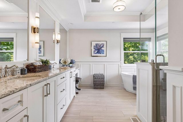 736 Woodland Hill Court, Medina, MN 55340