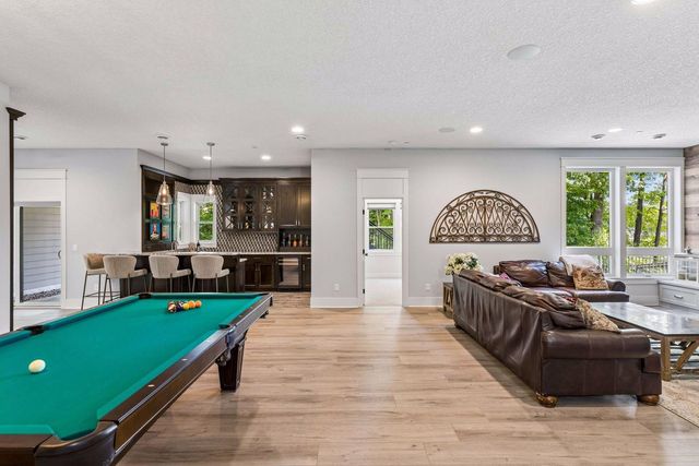 736 Woodland Hill Court, Medina, MN 55340