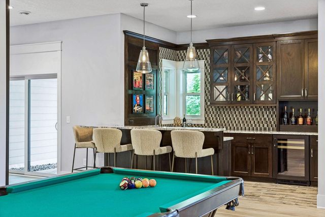736 Woodland Hill Court, Medina, MN 55340