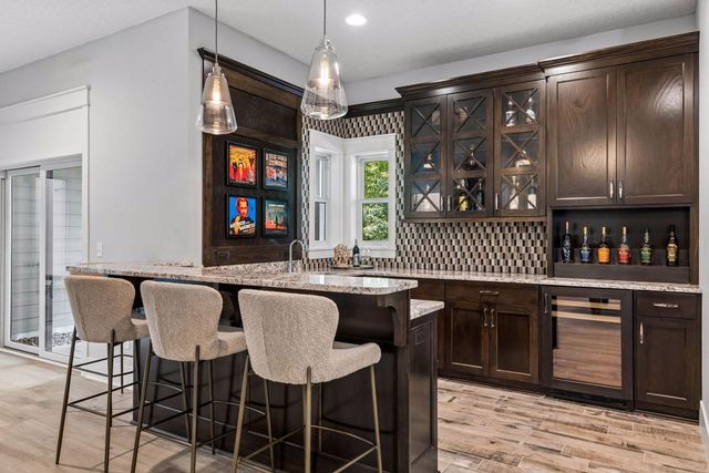 736 Woodland Hill Court, Medina, MN 55340
