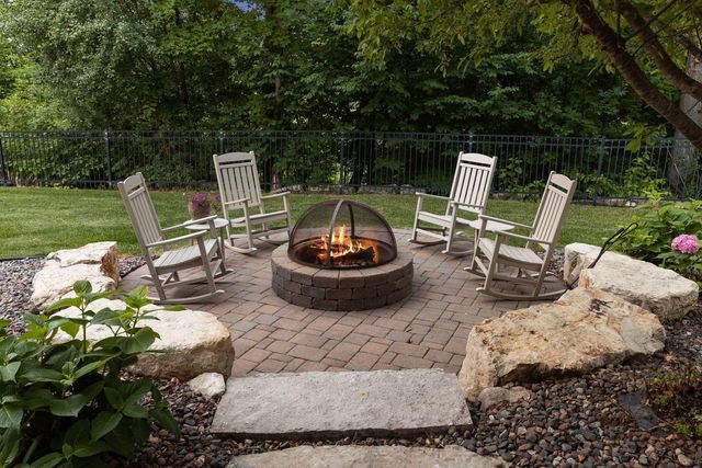 736 Woodland Hill Court, Medina, MN 55340