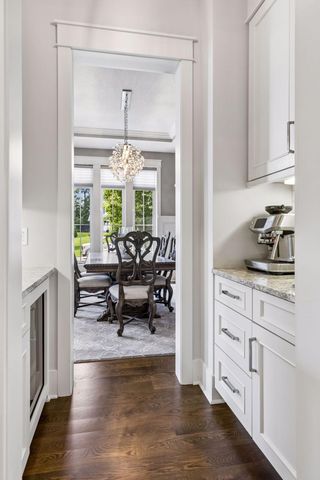 736 Woodland Hill Court, Medina, MN 55340