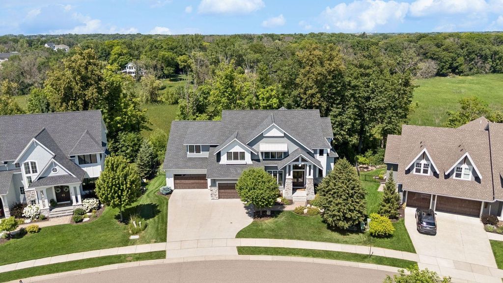 736 Woodland Hill Court, Medina, MN 55340 — photo 2