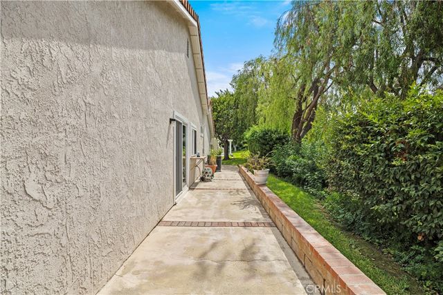 27826 TORROBA, Mission Viejo, CA 92692