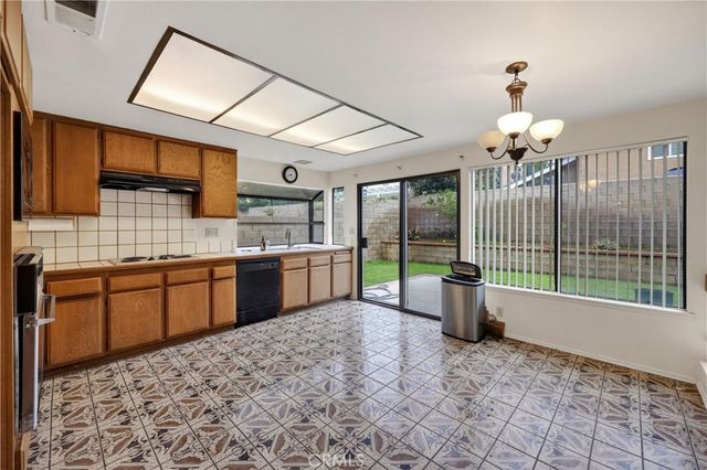 46 Christamon W, Irvine, CA 92620