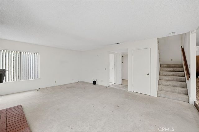 46 Christamon W, Irvine, CA 92620