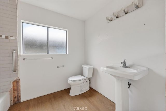 46 Christamon W, Irvine, CA 92620