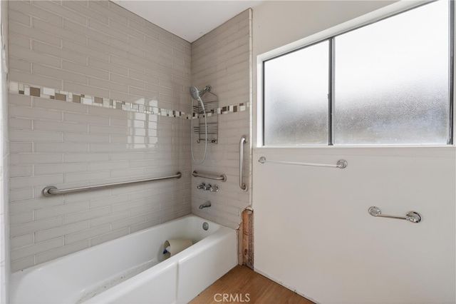 46 Christamon W, Irvine, CA 92620