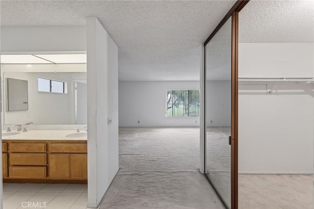 46 Christamon W, Irvine, CA 92620