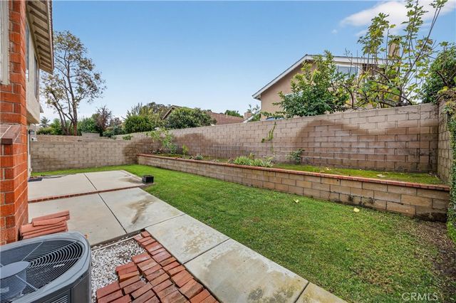 46 Christamon W, Irvine, CA 92620