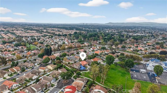 46 Christamon W, Irvine, CA 92620