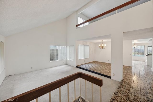 46 Christamon W, Irvine, CA 92620