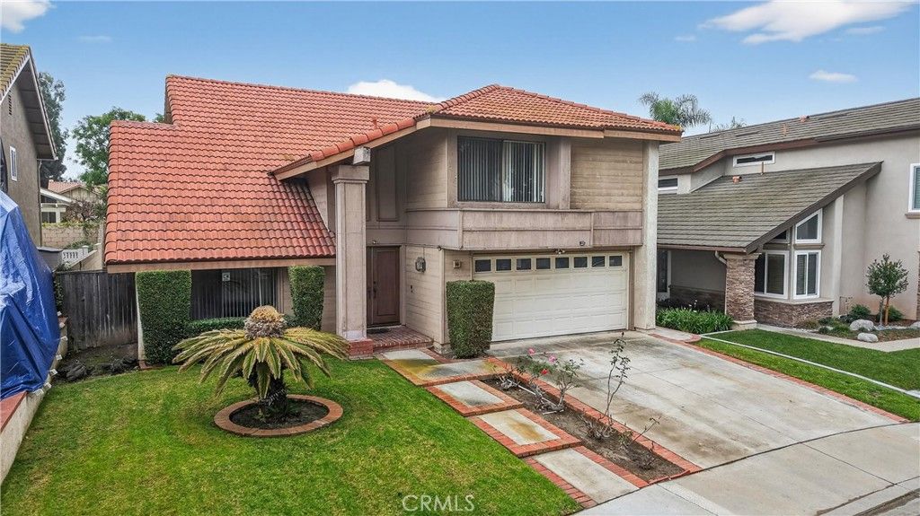 46 Christamon W, Irvine, CA 92620