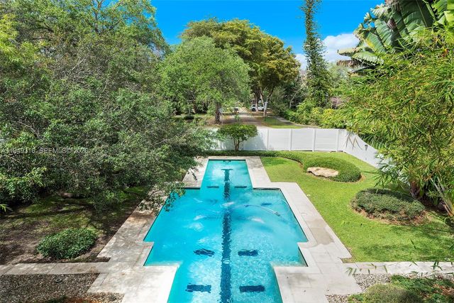 4191 Lybyer Ave, Miami, FL 33133