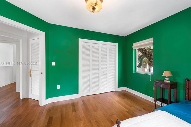 4191 Lybyer Ave, Miami, FL 33133