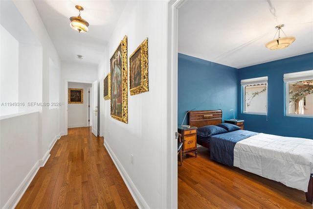 4191 Lybyer Ave, Miami, FL 33133