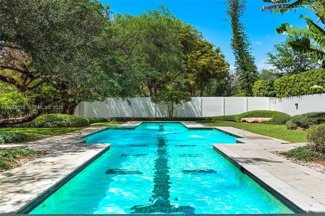 4191 Lybyer Ave, Miami, FL 33133